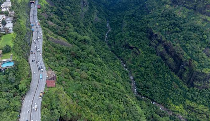 mumbai to khandala cab