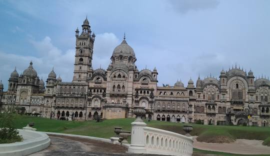 mumbai to vadodara cab