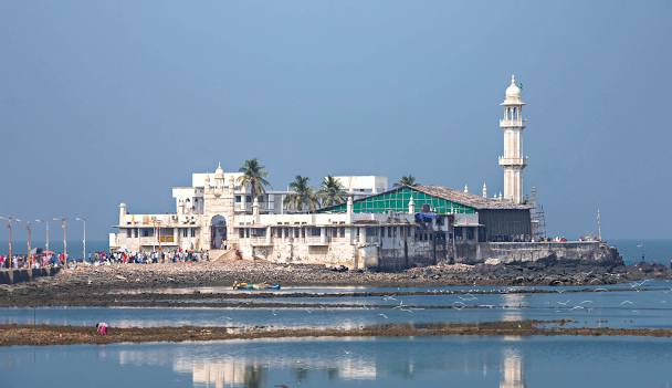 borivali to haji ali dargah cab