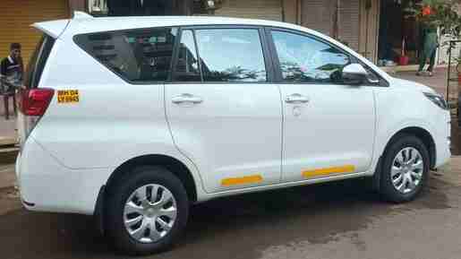 innova on rent in mumbai